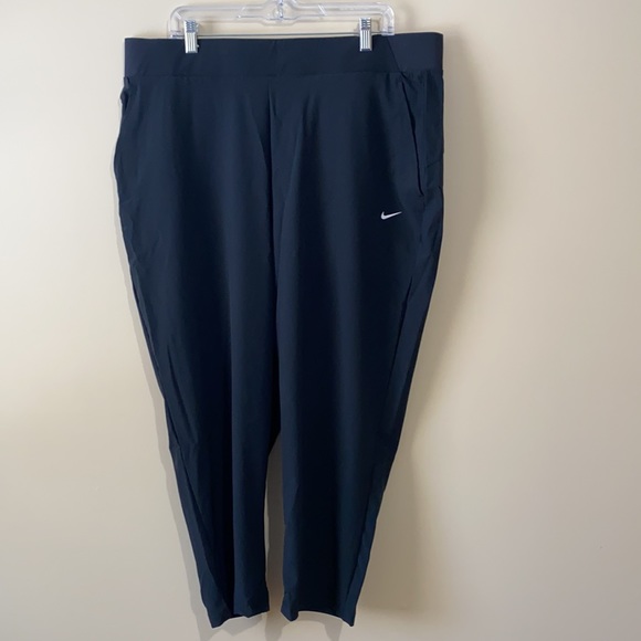 NWT Nike Bliss Victory Training Pants Size 1X - Picture 2 of 6